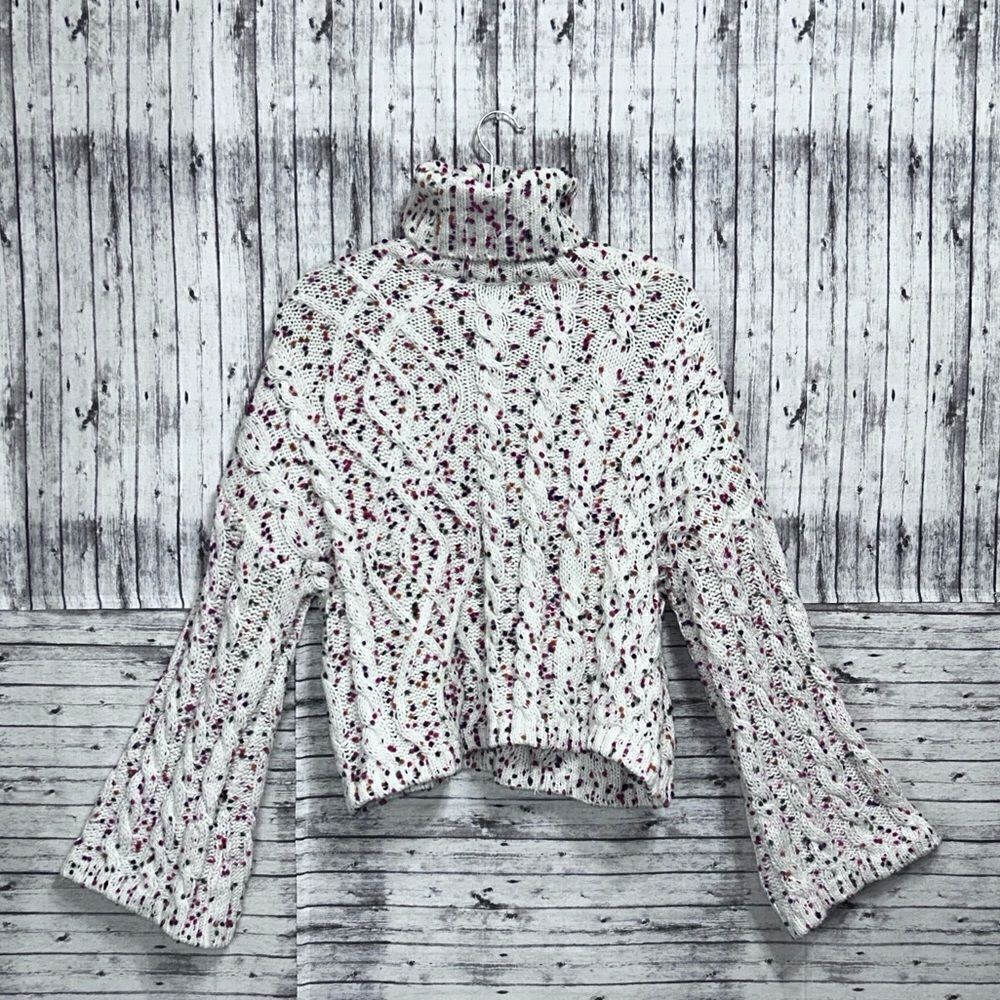 Judith March Ditsy Dots Cropped Sweater - Picture 10 of 10